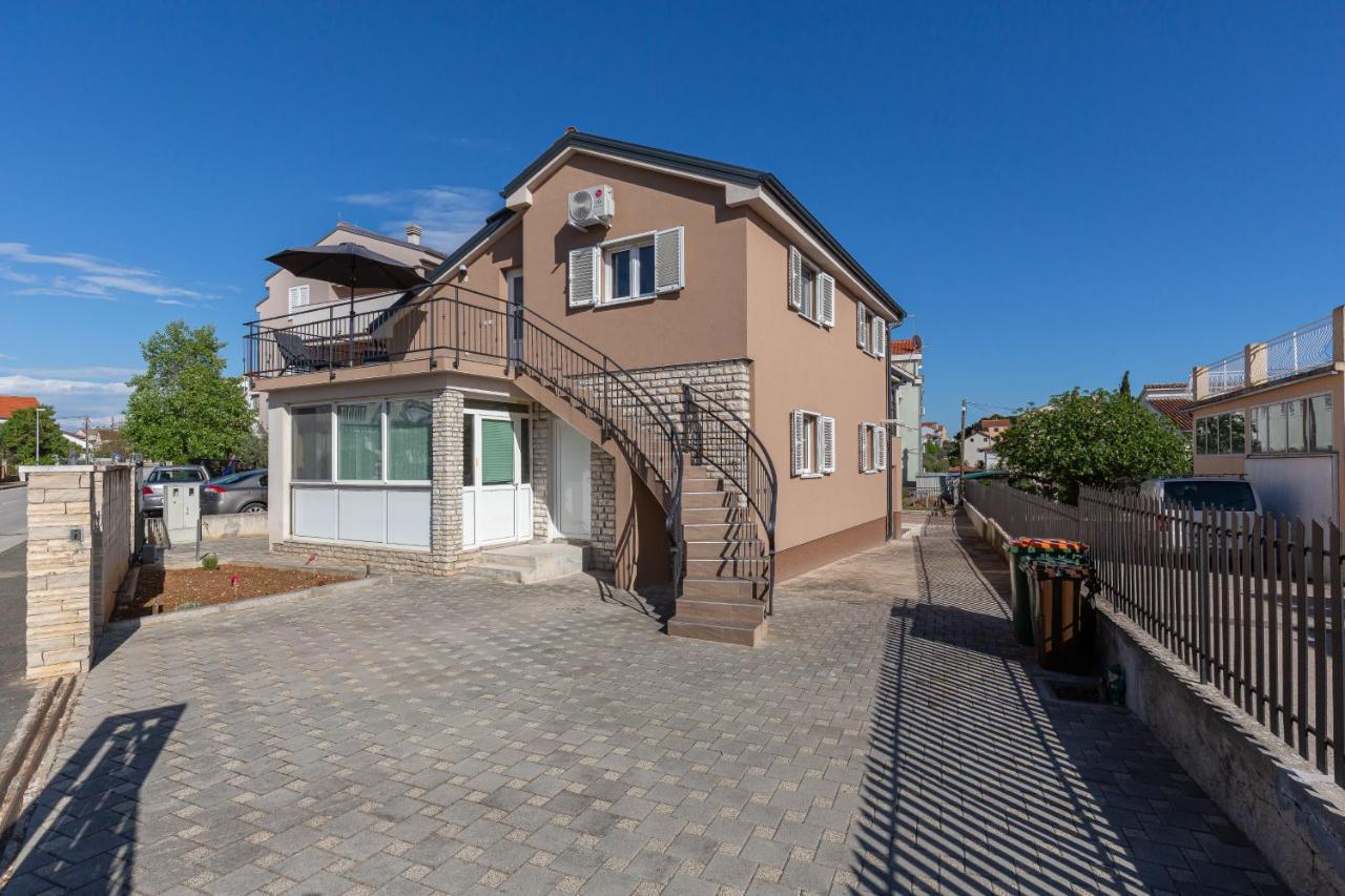 D&D Apartmani Biograd Na Moru Exterior photo