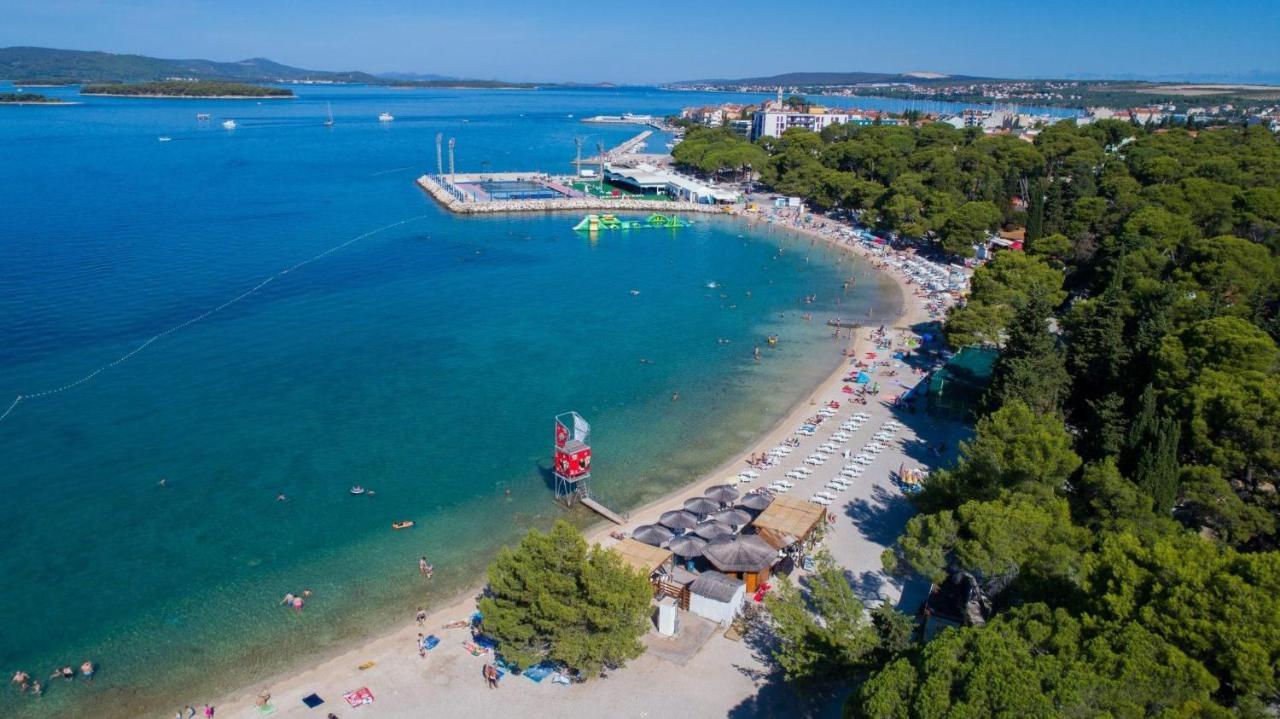 D&D Apartmani Biograd Na Moru Exterior photo