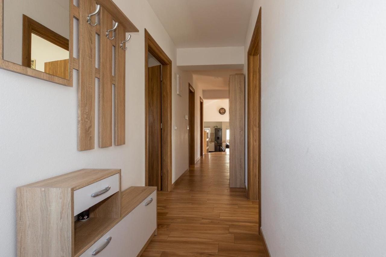 D&D Apartmani Biograd Na Moru Exterior photo